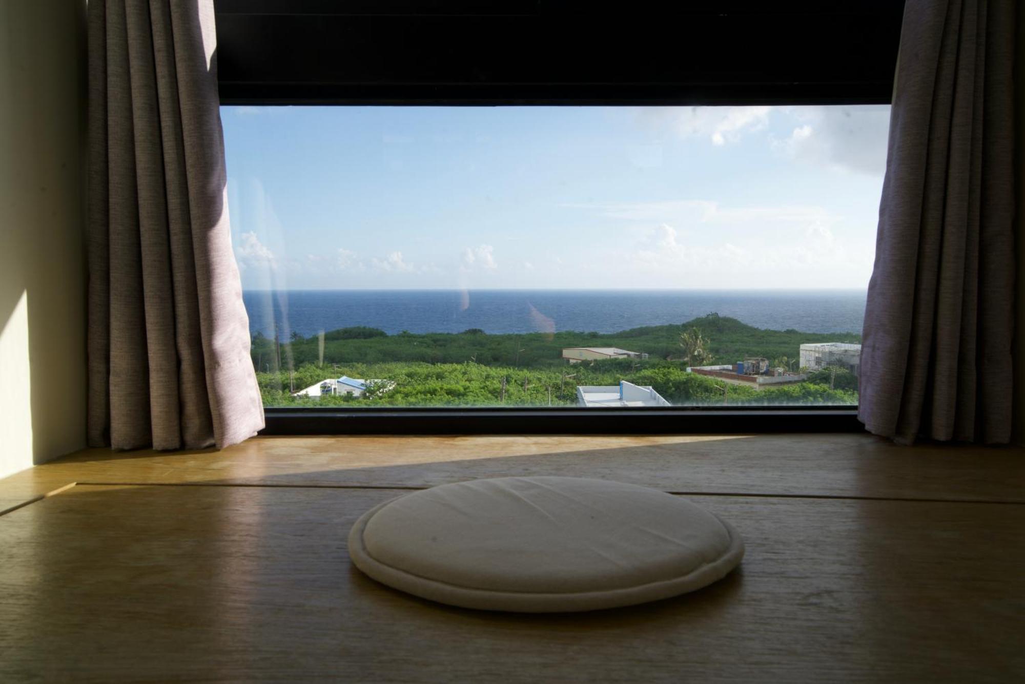 琉球茶室 現代館 Bed & Breakfast Đảo Tiểu Lưu Cầu Ngoại thất bức ảnh